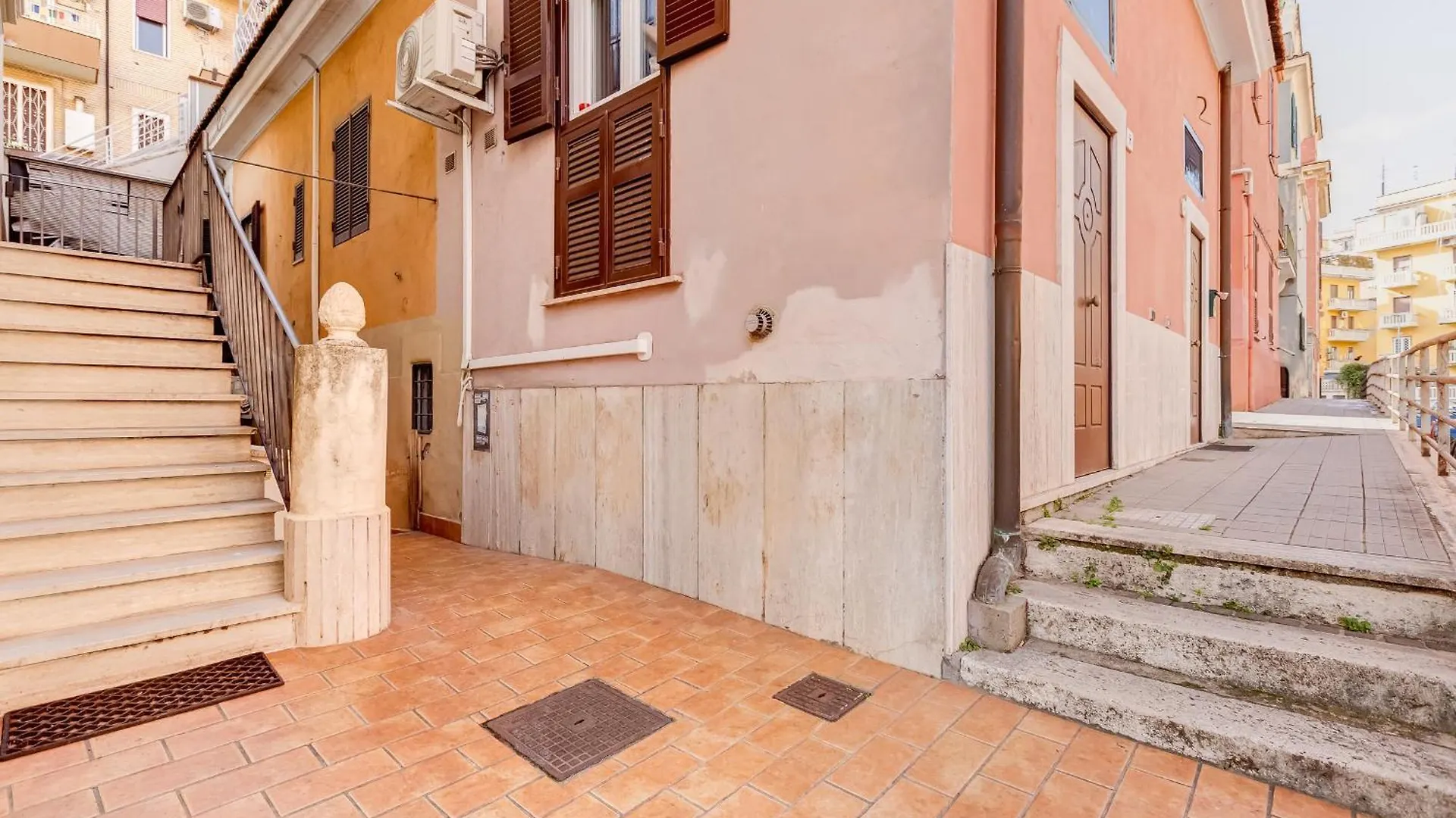 Vicolo Sereno Roma Italy